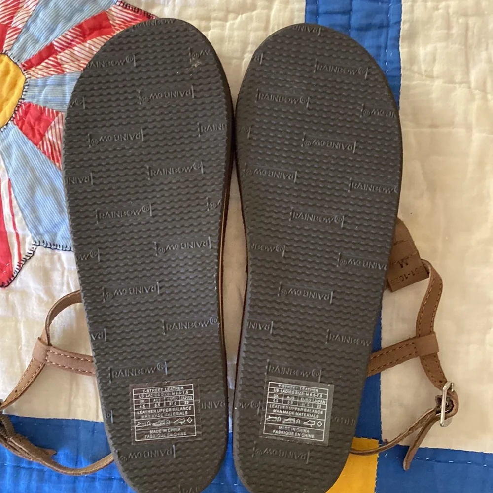 Rainbow sandals - Picture 3 of 3